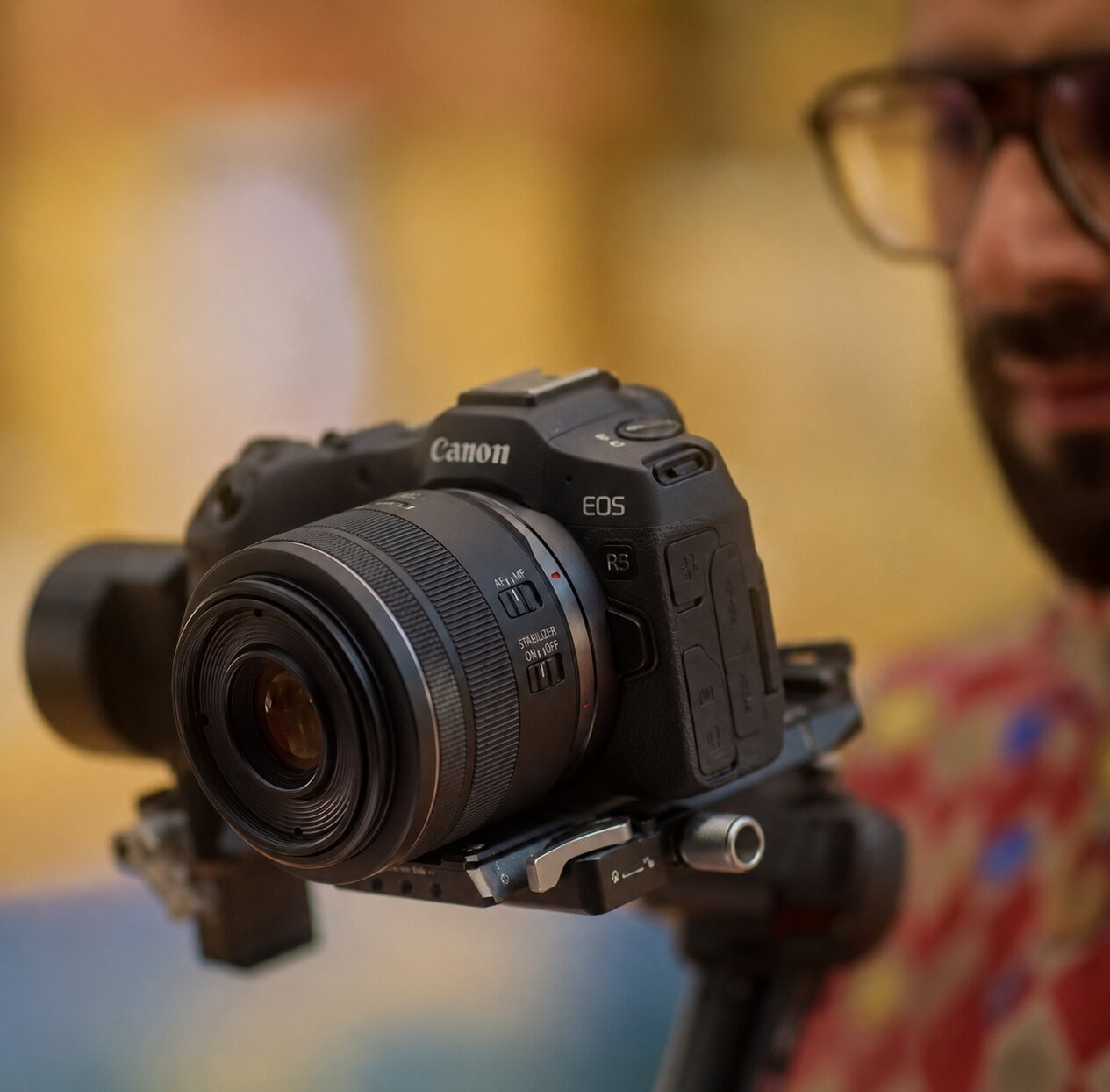 Canon Detail 1