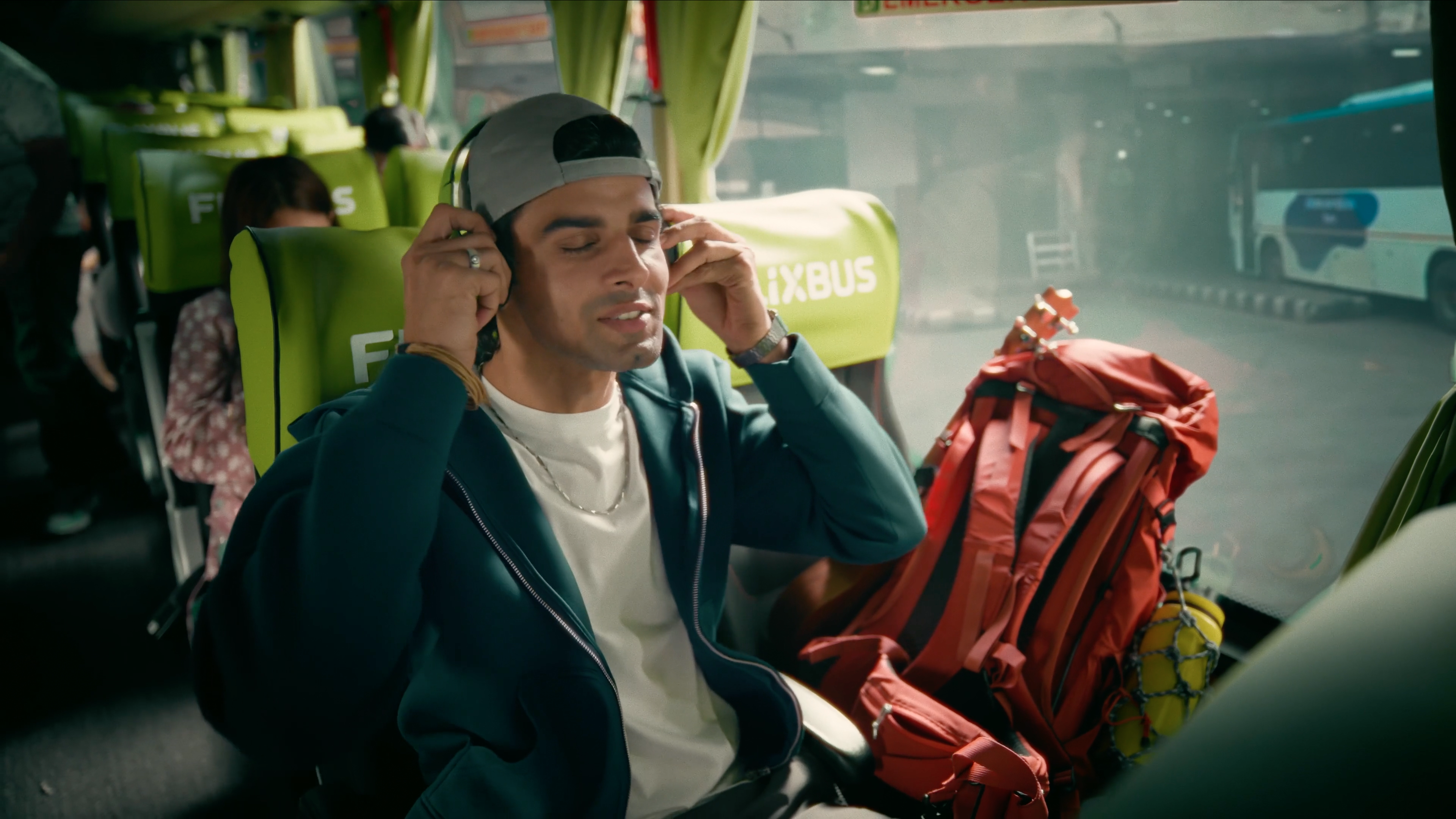 FlixBus Har Safar Safer Detail 1